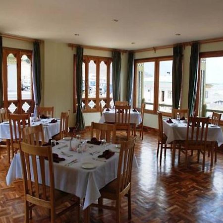 Khangkhu Resort Paro Bagian luar foto