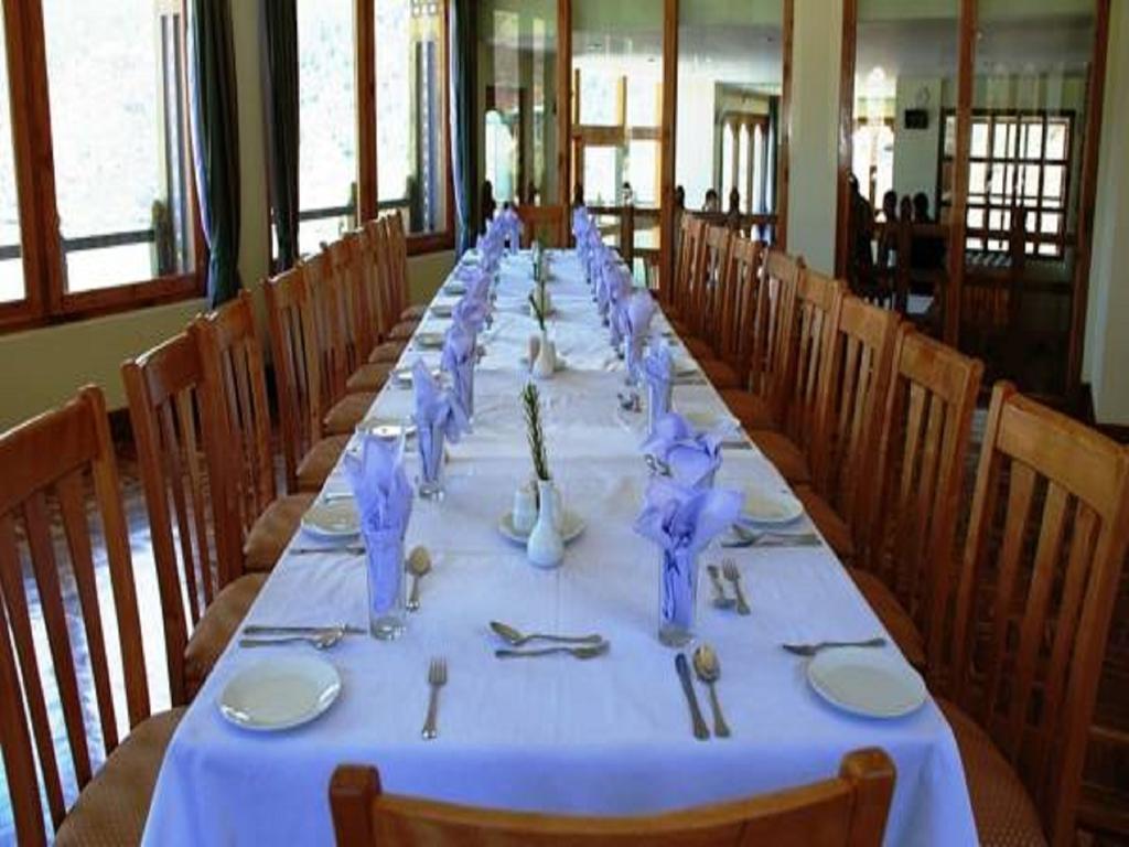 Khangkhu Resort Paro Bagian luar foto
