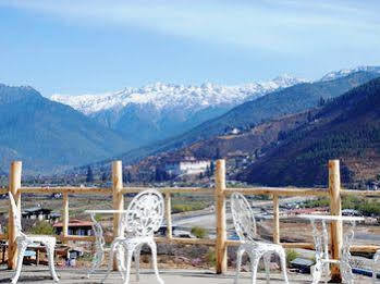 Khangkhu Resort Paro Bagian luar foto